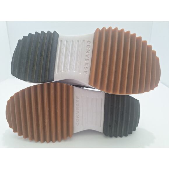 Converse Run Star Hike Low Black White Gum 168816C Womens 5.5 Mens 4- Excellent - Picture 8 of 9